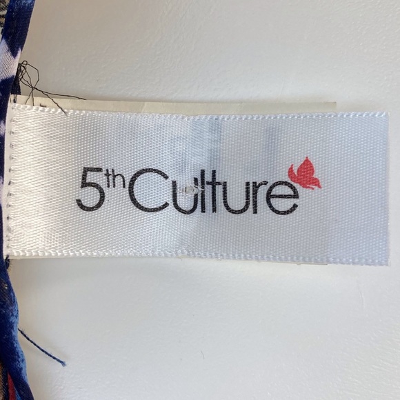 BOGO50 5TH CULTURE Banded Batwing Top - Picture 6 of 7